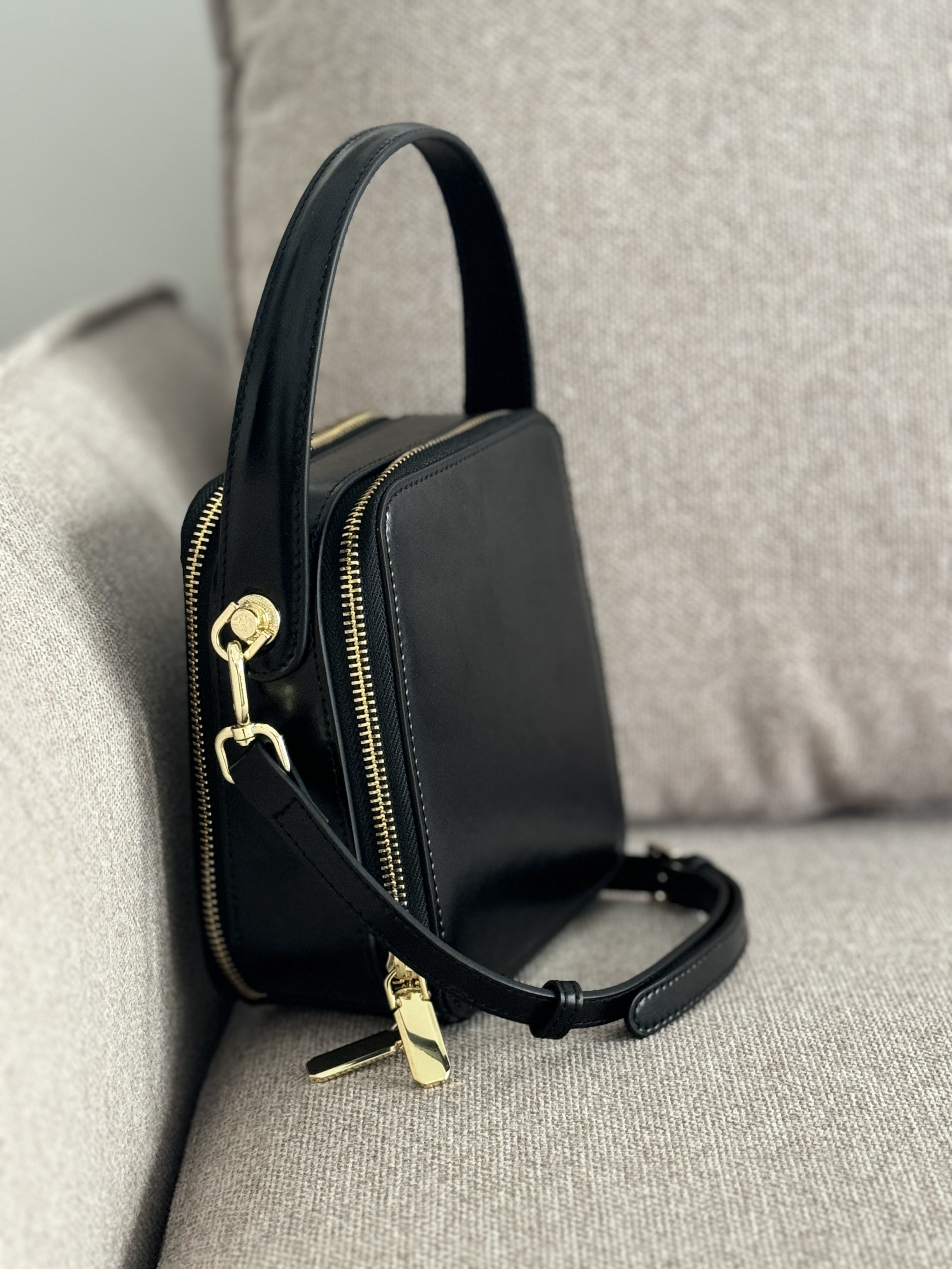 CORA accordion square bag