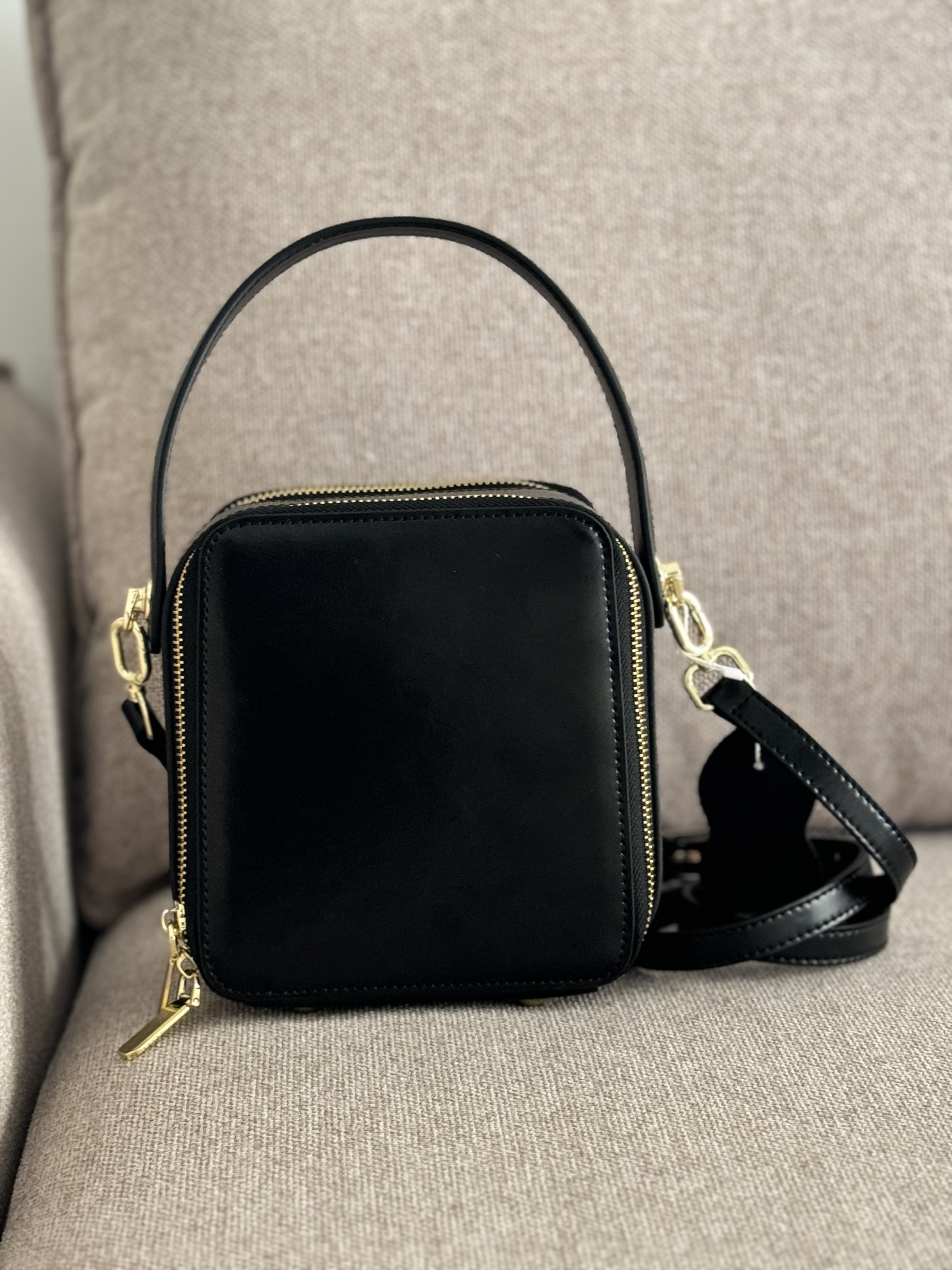 CORA accordion square bag