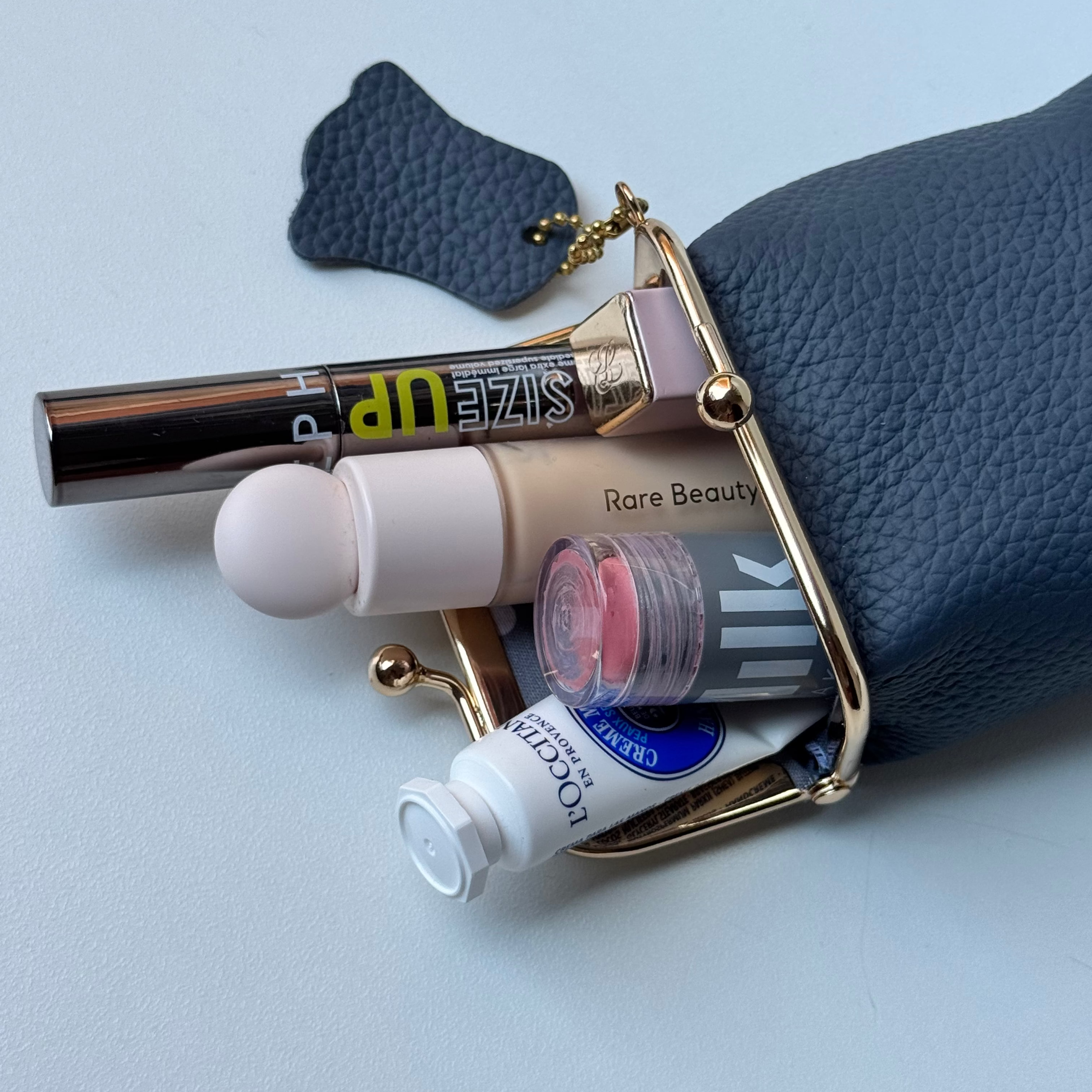 New! LOLA GlamStick Case