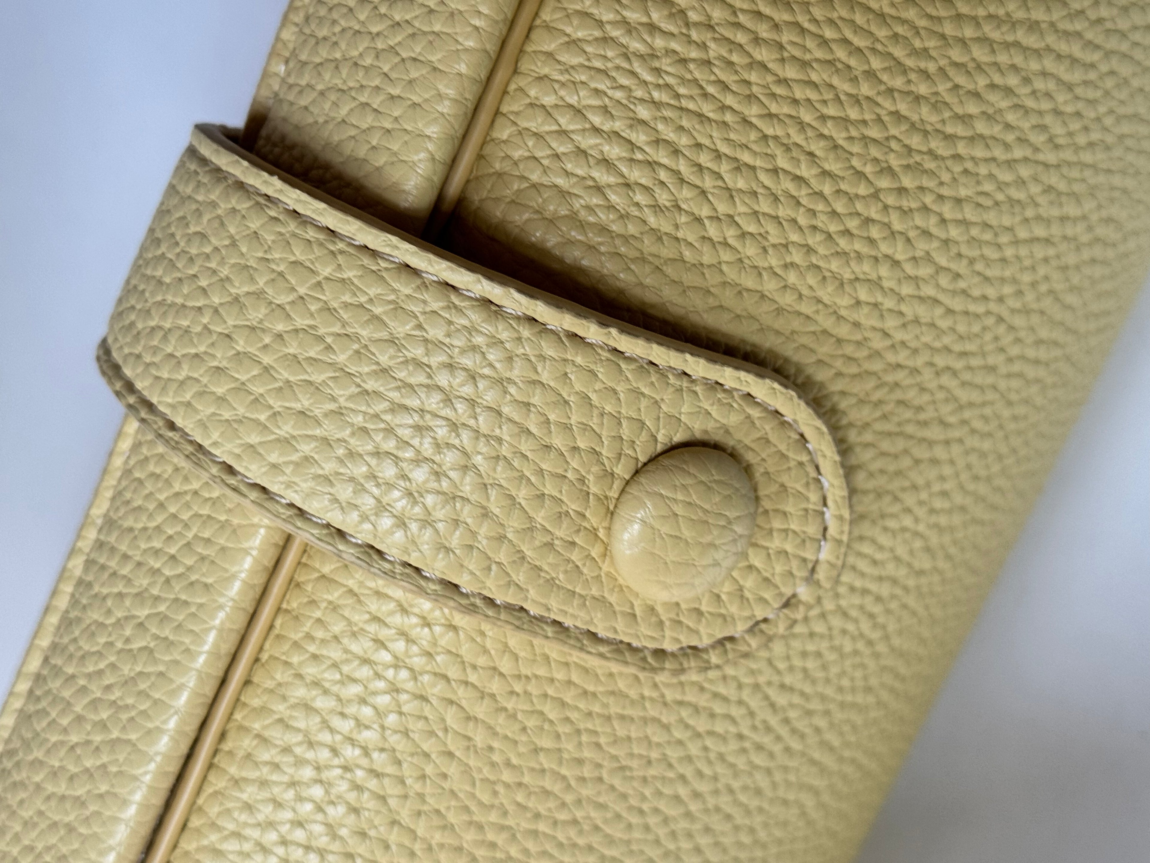 New! LICHI pop open bag