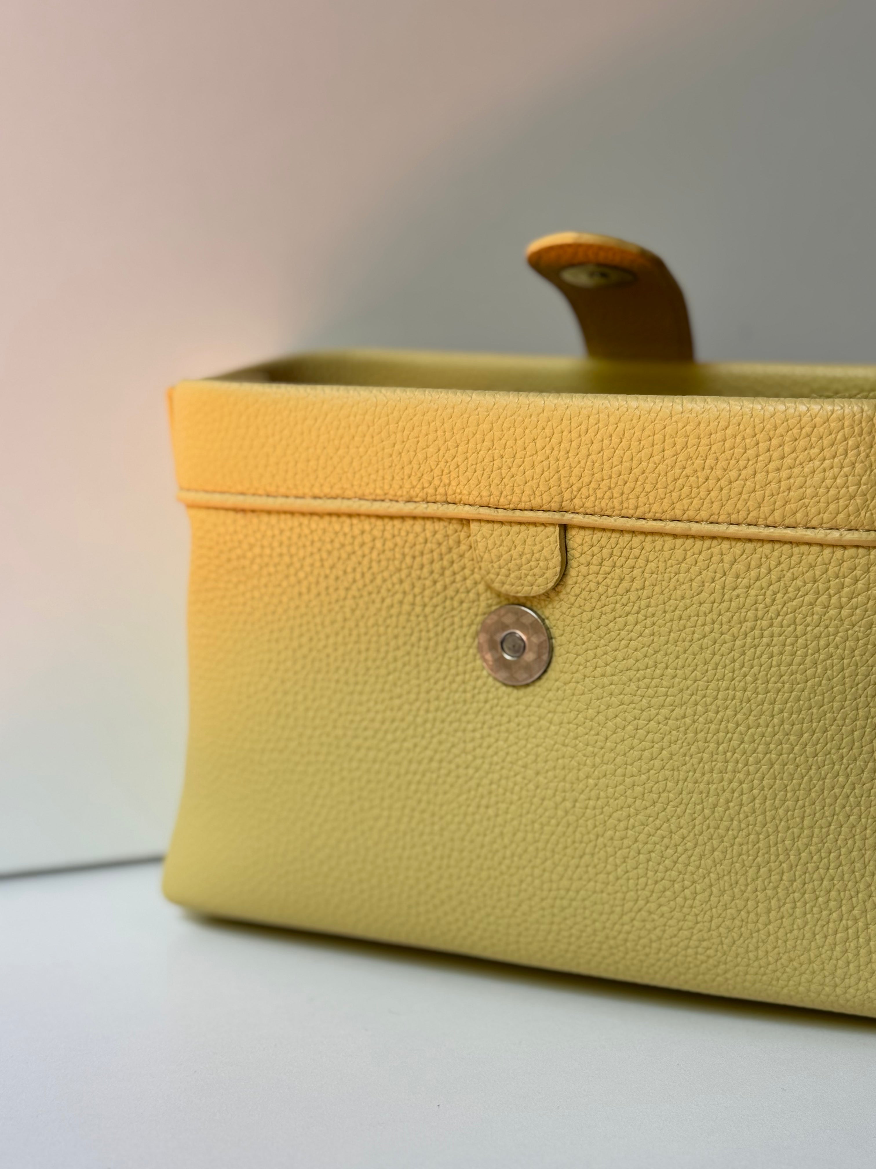 New! LICHI pop open bag