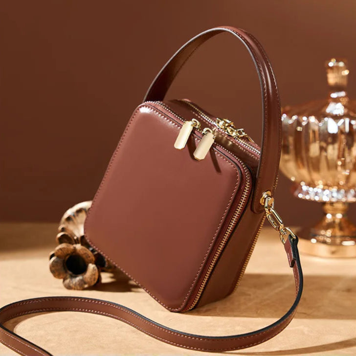 CORA accordion square bag