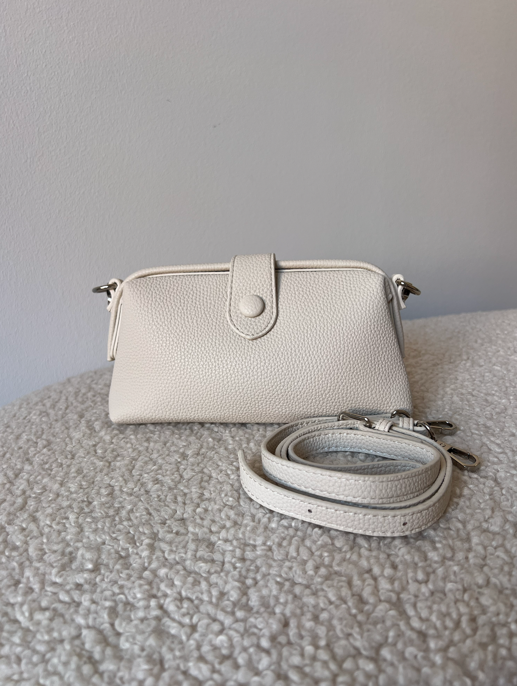 New! LICHI pop open bag