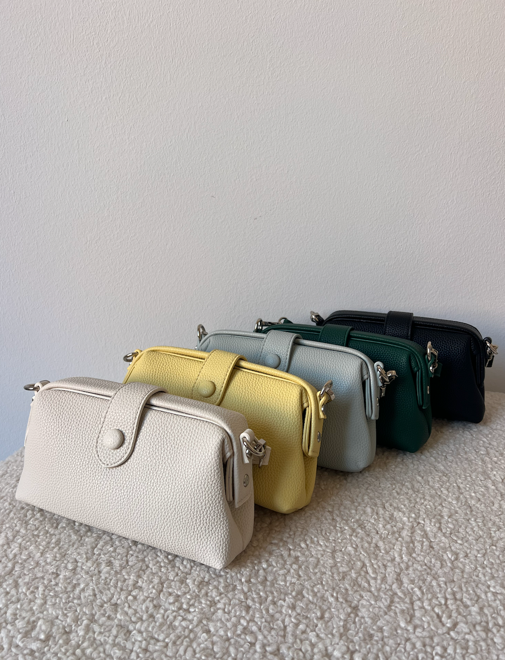 New! LICHI pop open bag