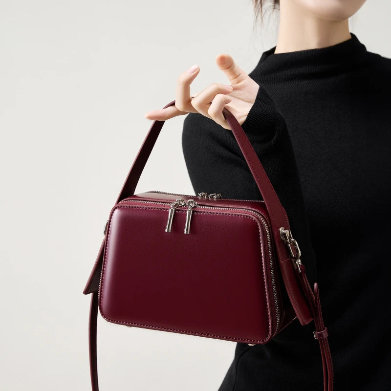 AVA accordion box bag