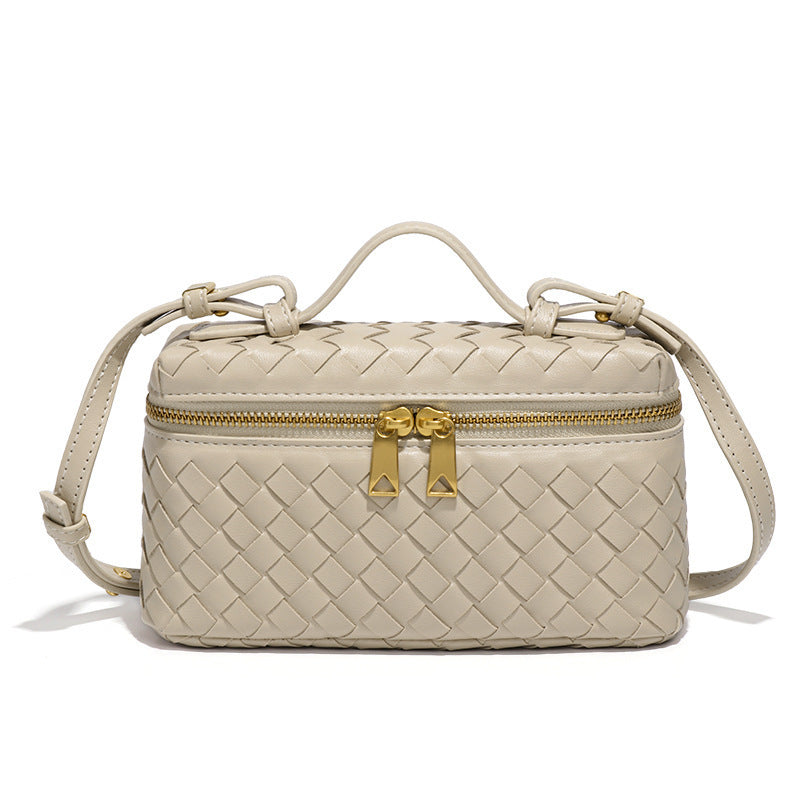 LANA woven bag