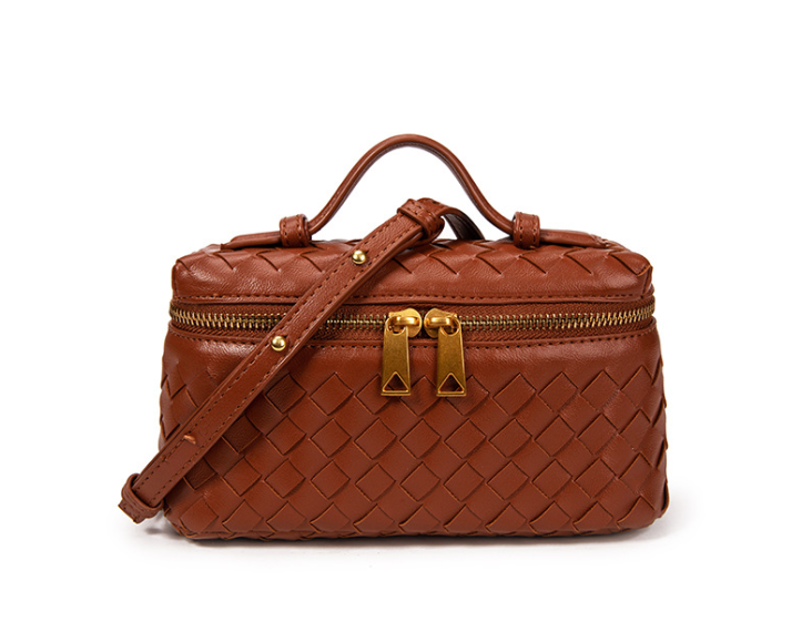 LANA woven bag