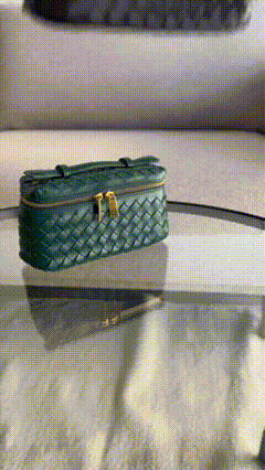LANA woven bag