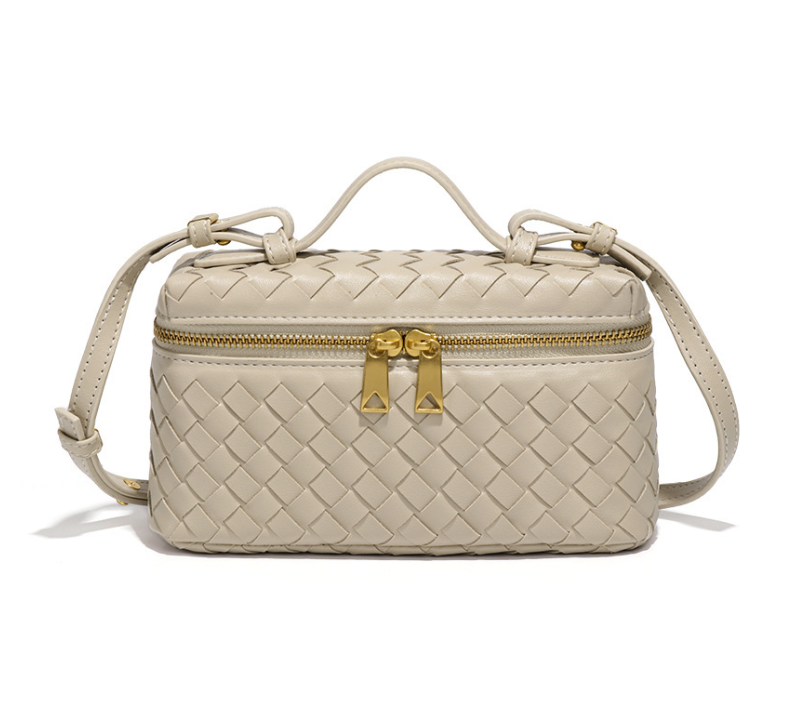 LANA woven bag