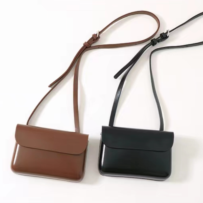 GALA minimalist bag