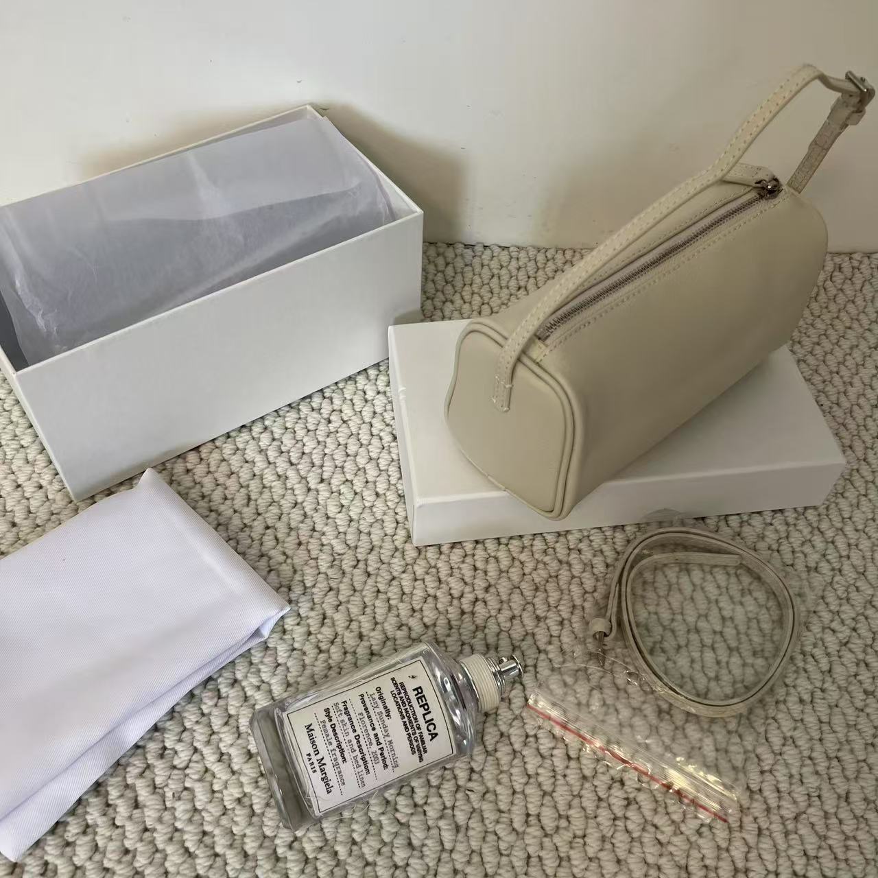 New! TINA the tiny bag