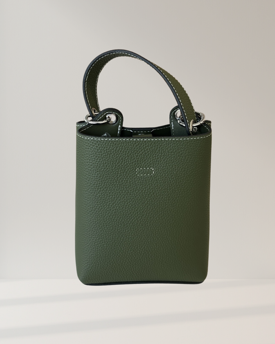 GIA The mini Bucket Bag