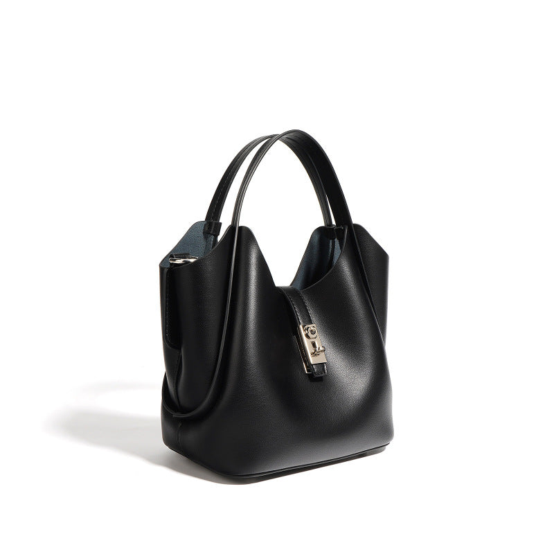 New! ARI mini leather bag