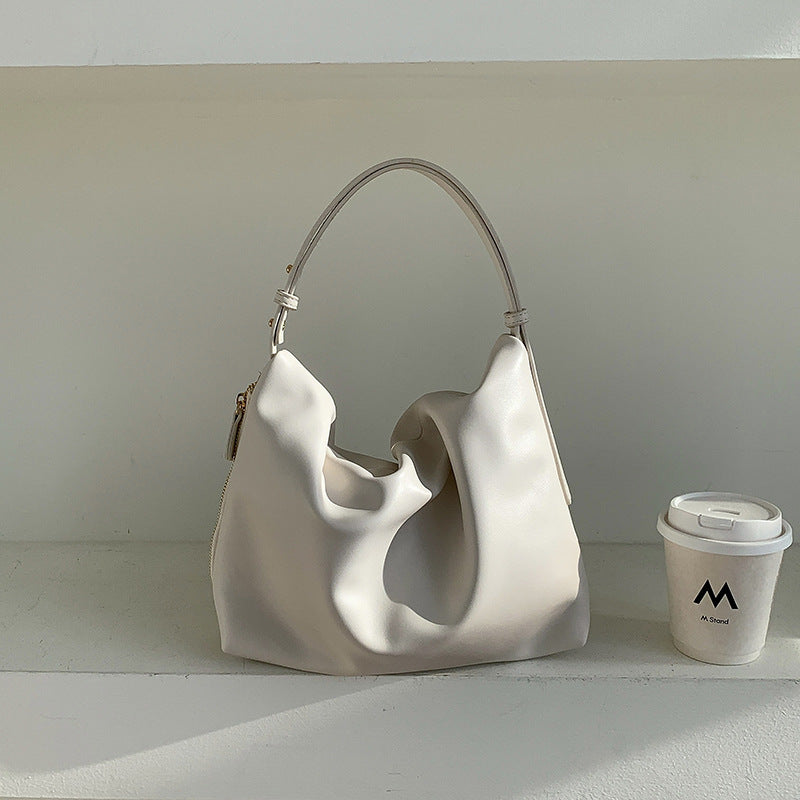 New! MUZE The Side Zip Shoulder Bag