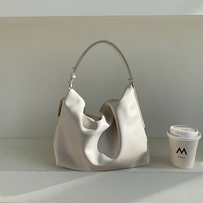 New! MUZE The Side Zip Shoulder Bag