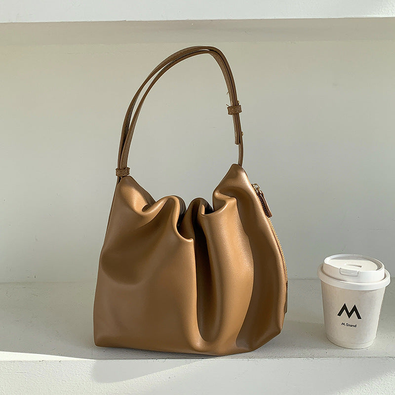 New! MUZE The Side Zip Shoulder Bag