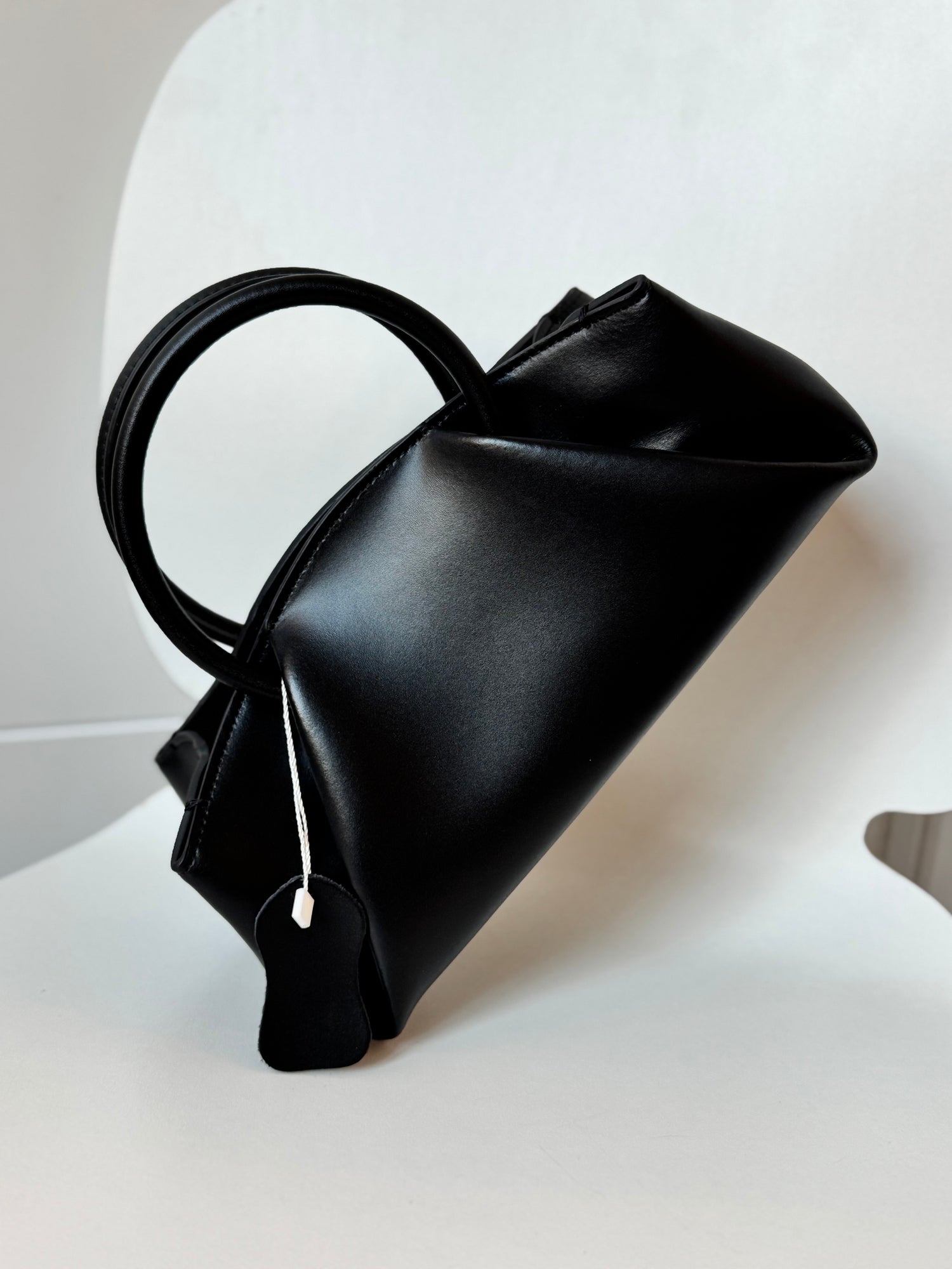 New! IRIS the sculpted top handle bag