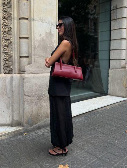 New! AMELIE Slim Snap Bag