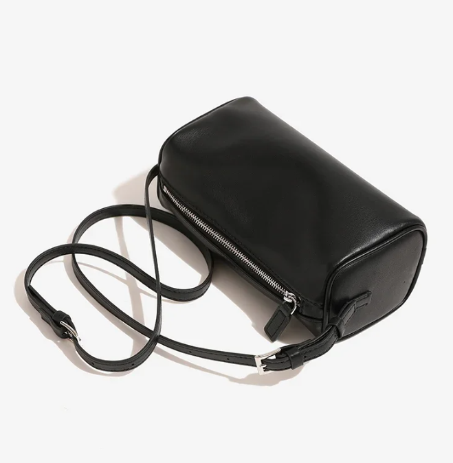 New! TINA the tiny bag