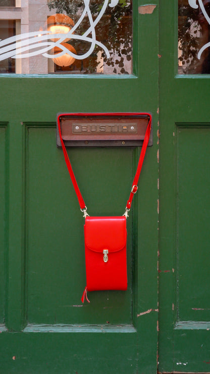 New! LISA the tiny accordion bag